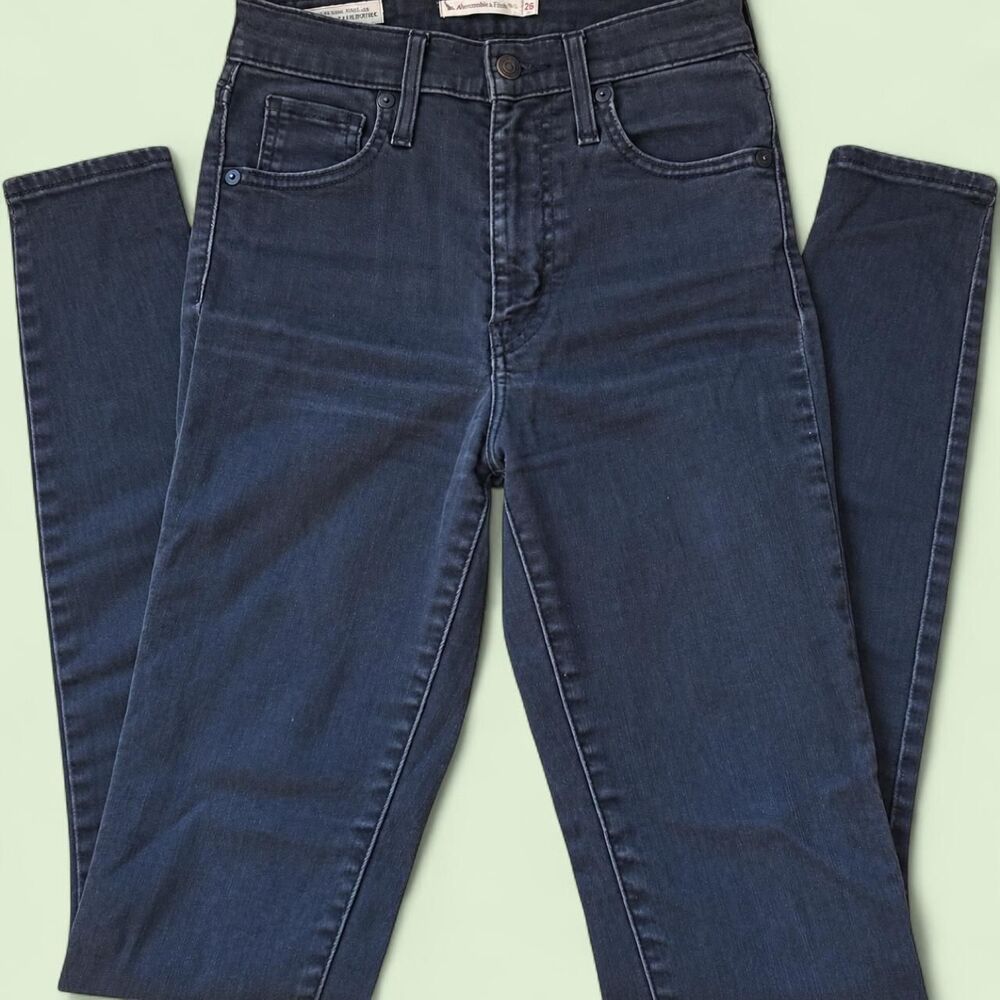 Levi's Women's Black Jeans